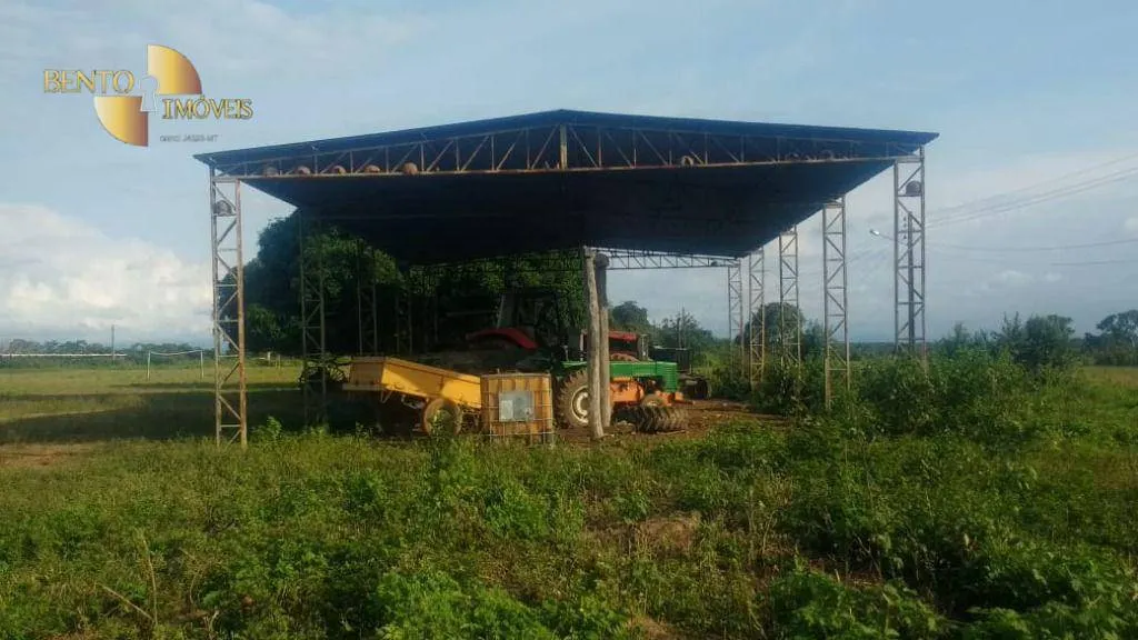 Fazenda à venda de 2.627 ha em Cáceres, MT, Brasil