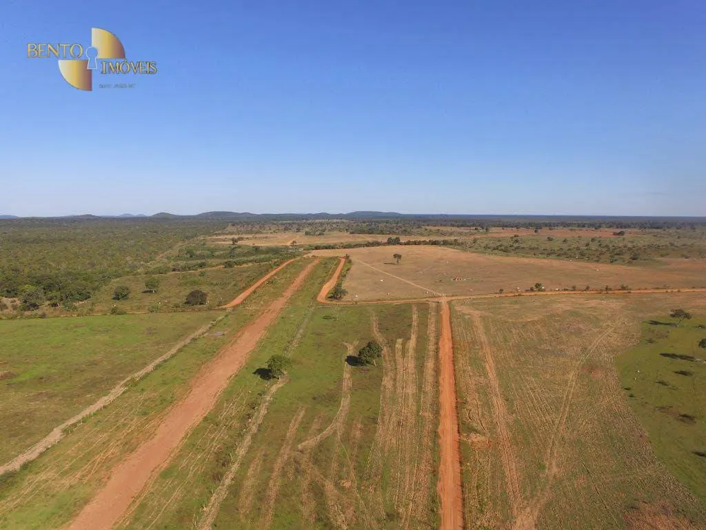 Fazenda à venda de 2.627 ha em Cáceres, MT, Brasil