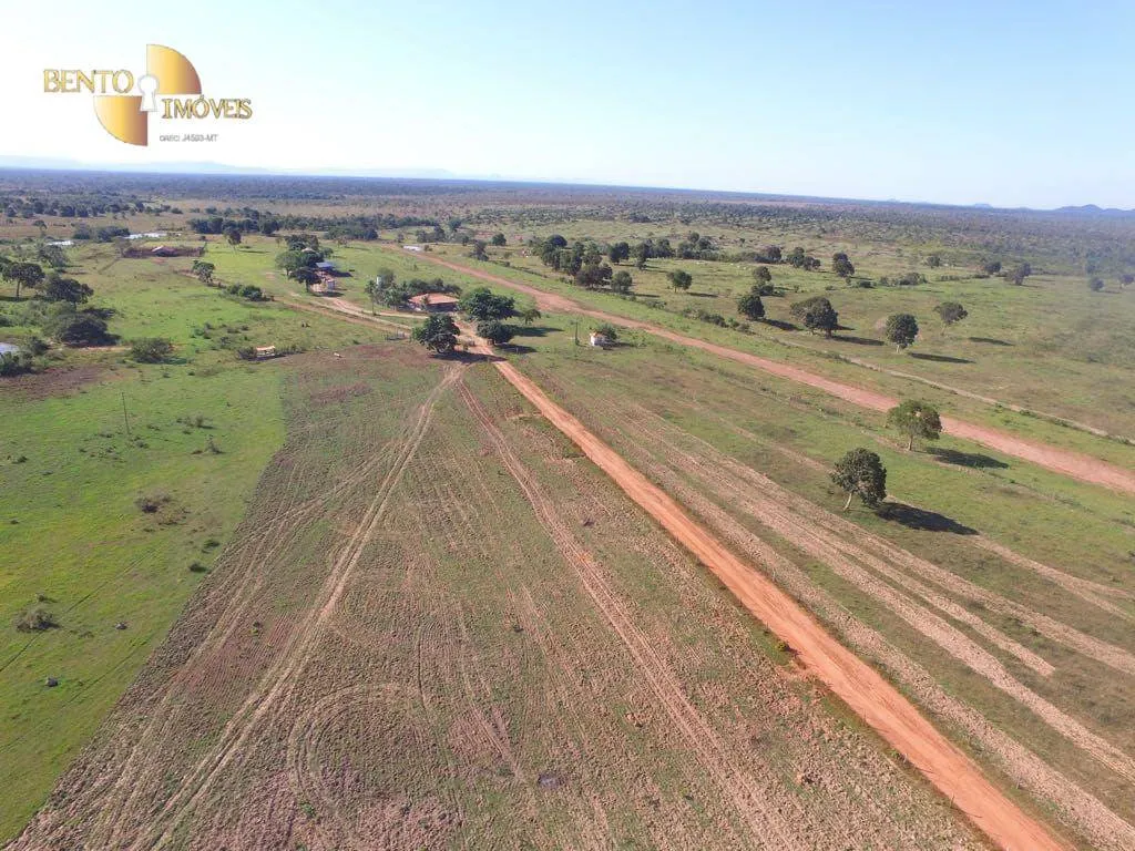 Fazenda à venda de 2.627 ha em Cáceres, MT, Brasil