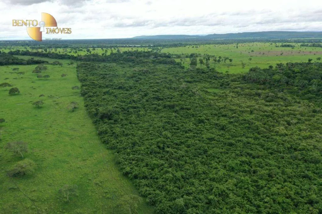Fazenda à venda de 2.627 ha em Cáceres, MT, Brasil