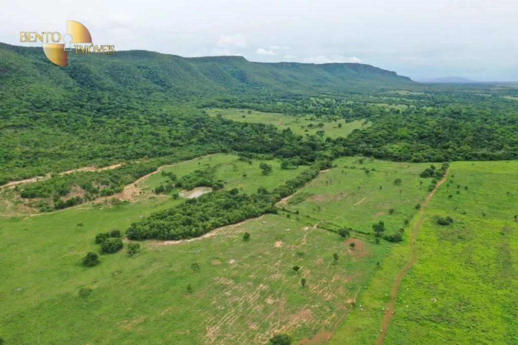 Fazenda à venda de 2.627 ha em Cáceres, MT, Brasil