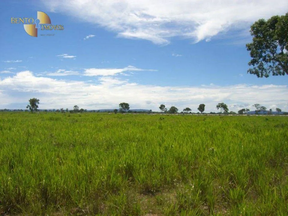 Fazenda à venda de 2.627 ha em Cáceres, MT, Brasil