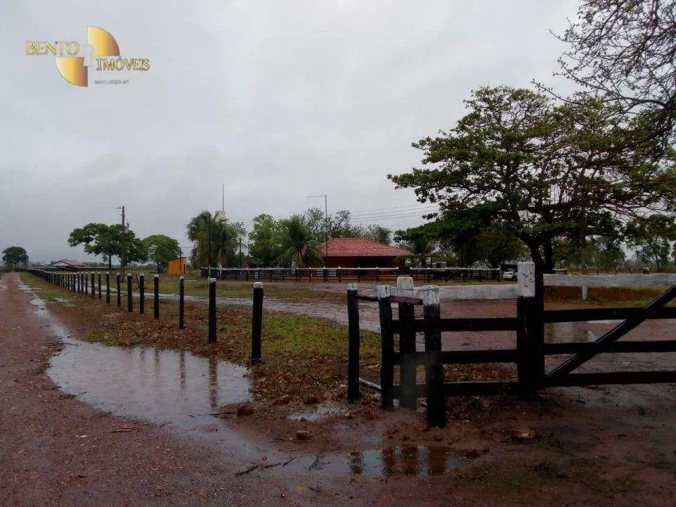 Fazenda à venda de 2.627 ha em Cáceres, MT, Brasil