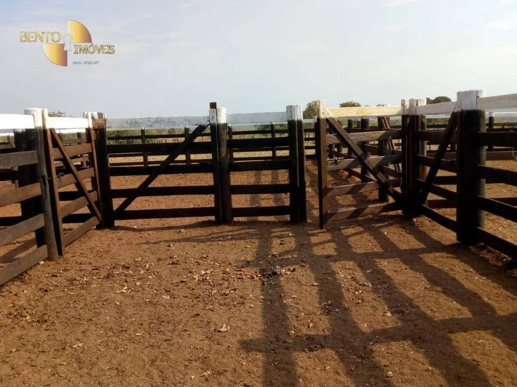 Fazenda à venda de 2.627 ha em Cáceres, MT, Brasil