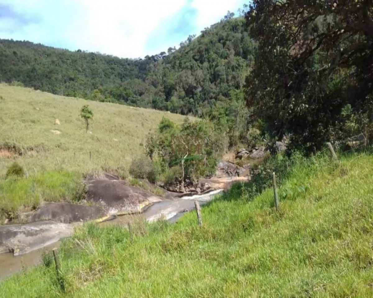 Fazenda à venda de 121 ha em Cunha, SP, Brasil