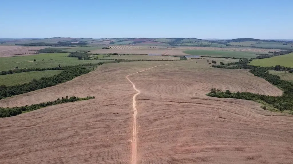 Fazenda à venda e para Arrendar de 165 ha em Itaí, SP, Brasil