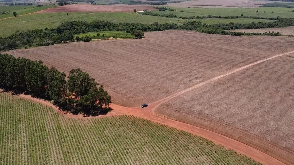 Fazenda à venda e para Arrendar de 165 ha em Itaí, SP, Brasil