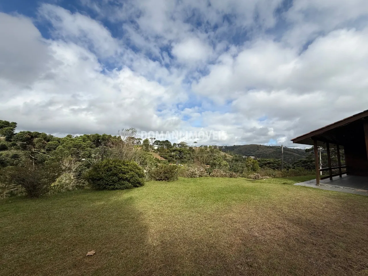Casa à venda de 1.205 m² em Campos do Jordão, SP, Brasil