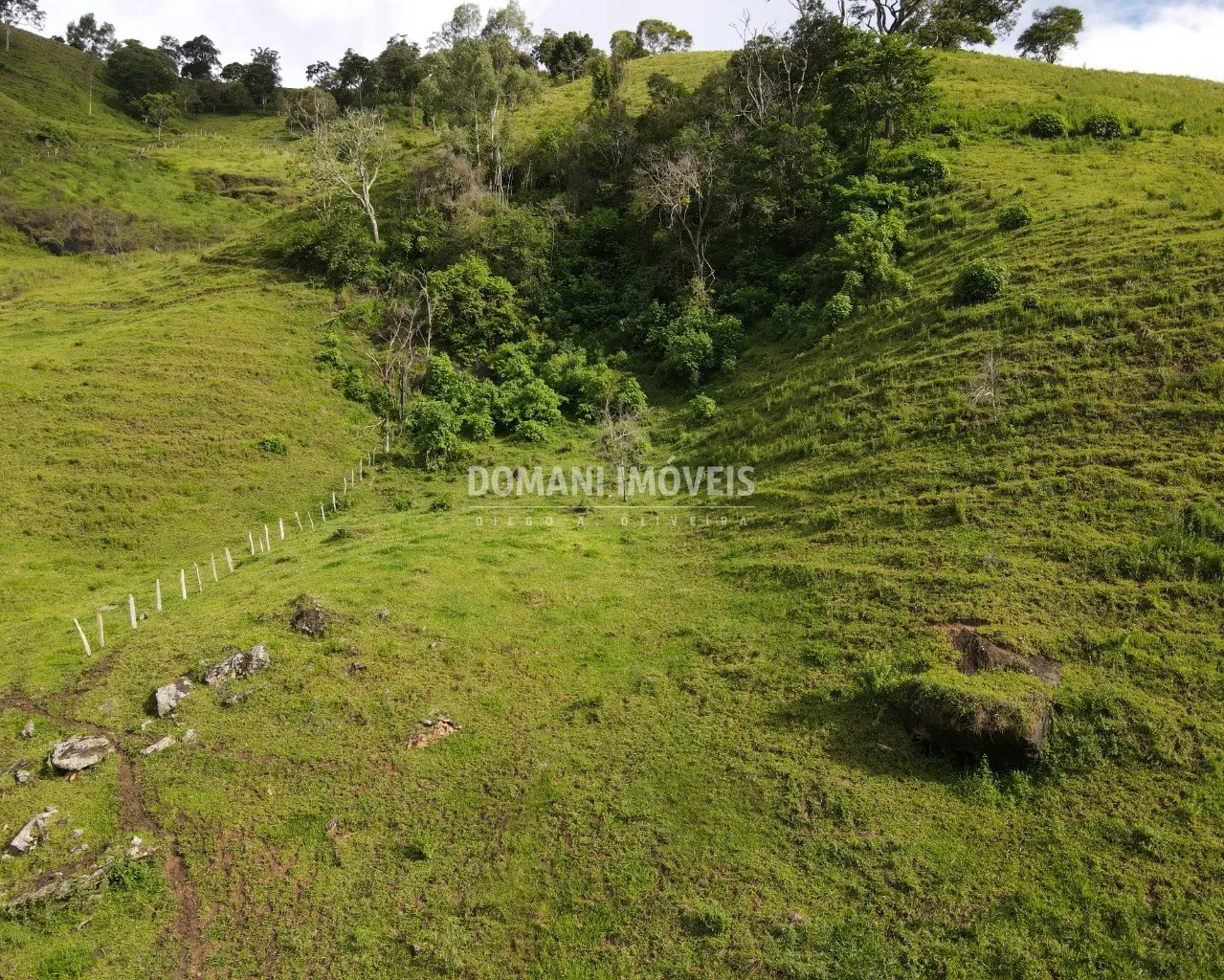 Terreno à venda de 1 ha em Campos do Jordão, SP, Brasil