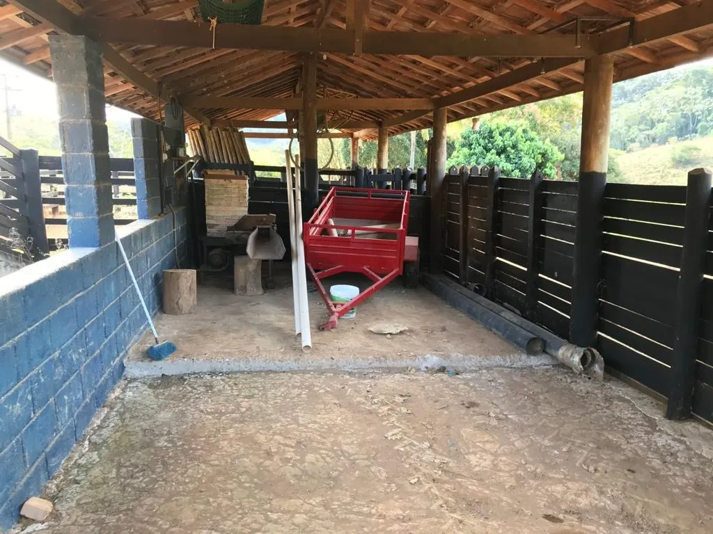 Small farm for sale of 11 acres in Paraibuna, SP, Brazil