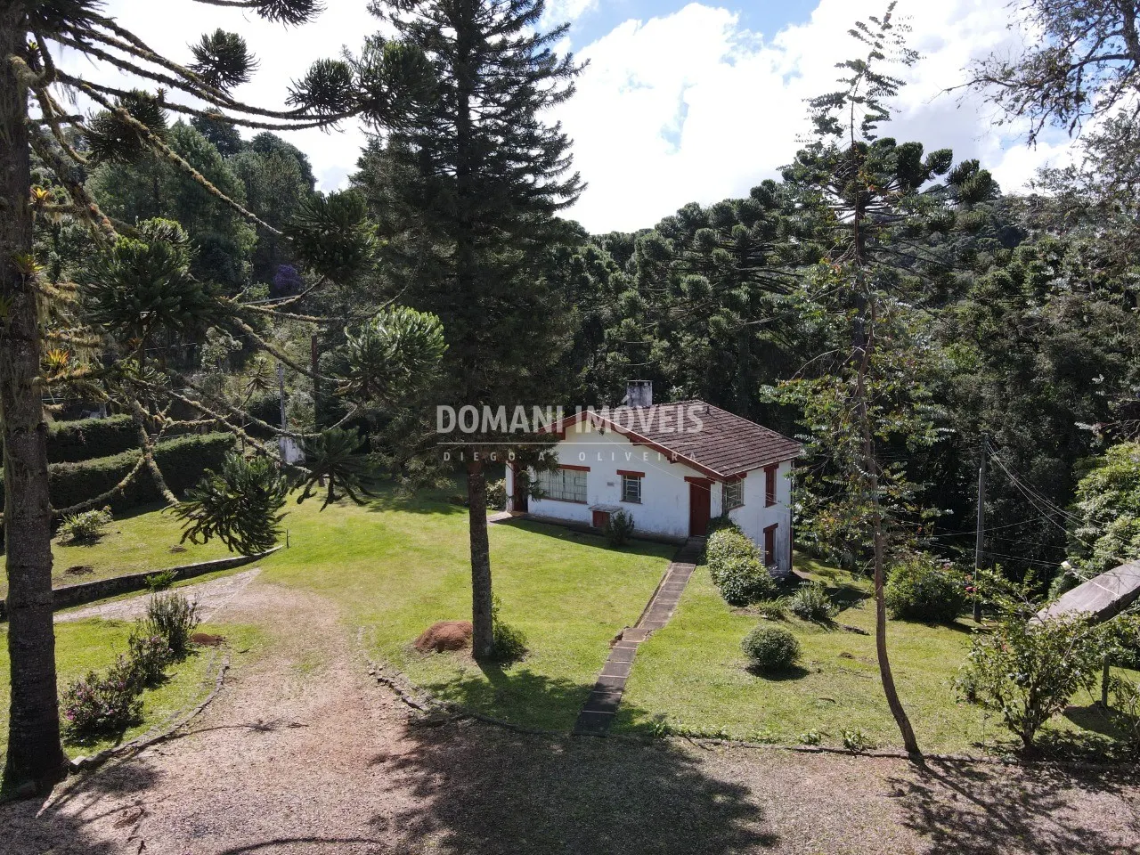 Plot for sale of 1,560 m² in Campos do Jordão, SP, Brazil