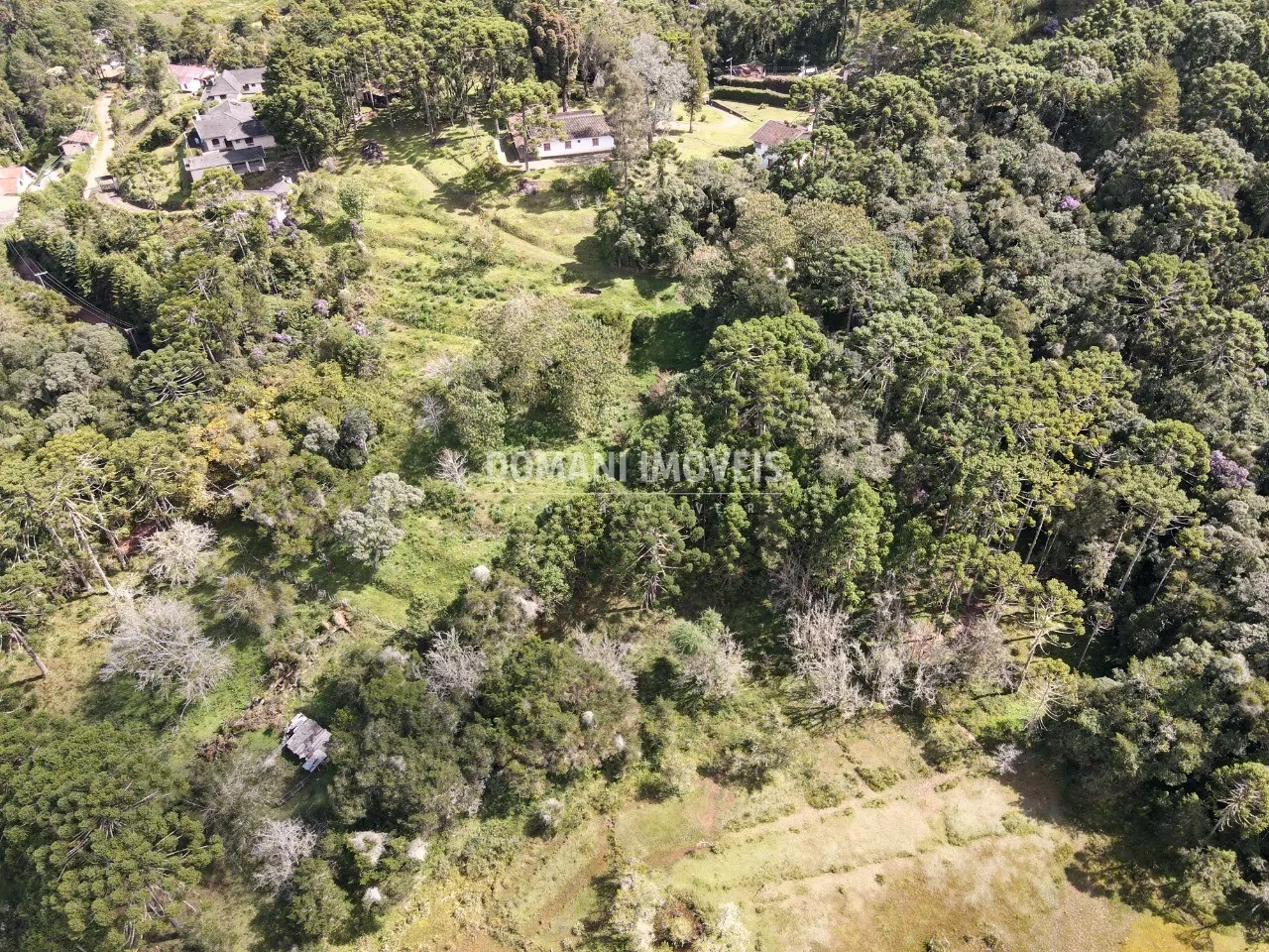 Plot for sale of 1,560 m² in Campos do Jordão, SP, Brazil
