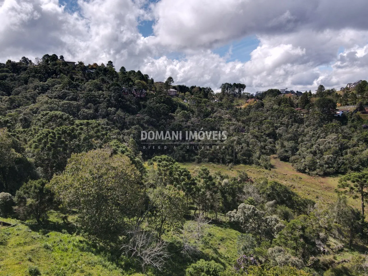 Plot for sale of 1,560 m² in Campos do Jordão, SP, Brazil