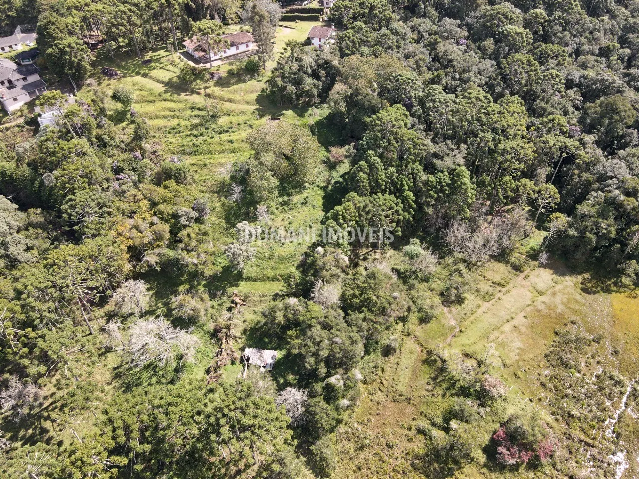 Plot for sale of 1,560 m² in Campos do Jordão, SP, Brazil