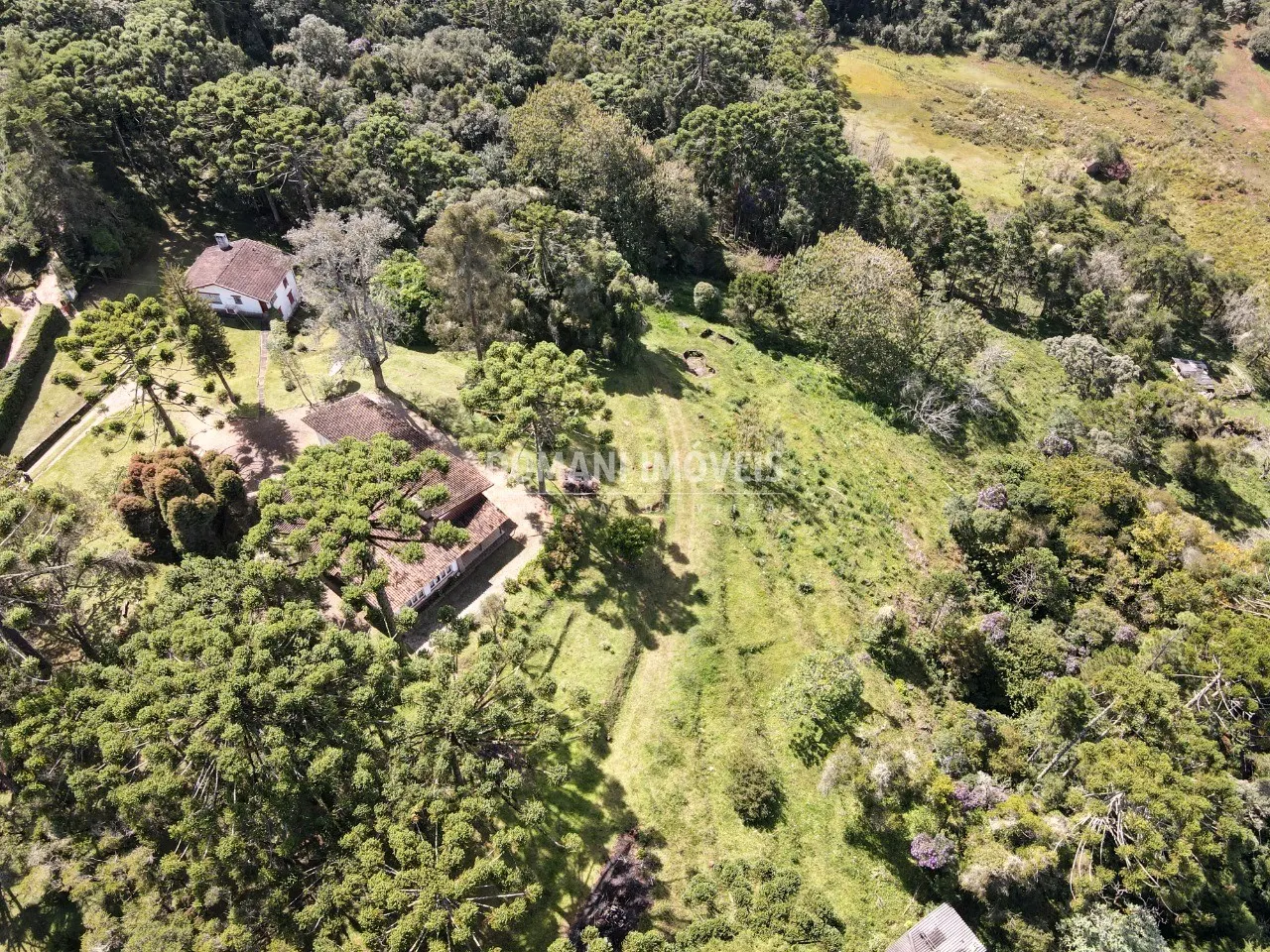 Plot for sale of 1,560 m² in Campos do Jordão, SP, Brazil