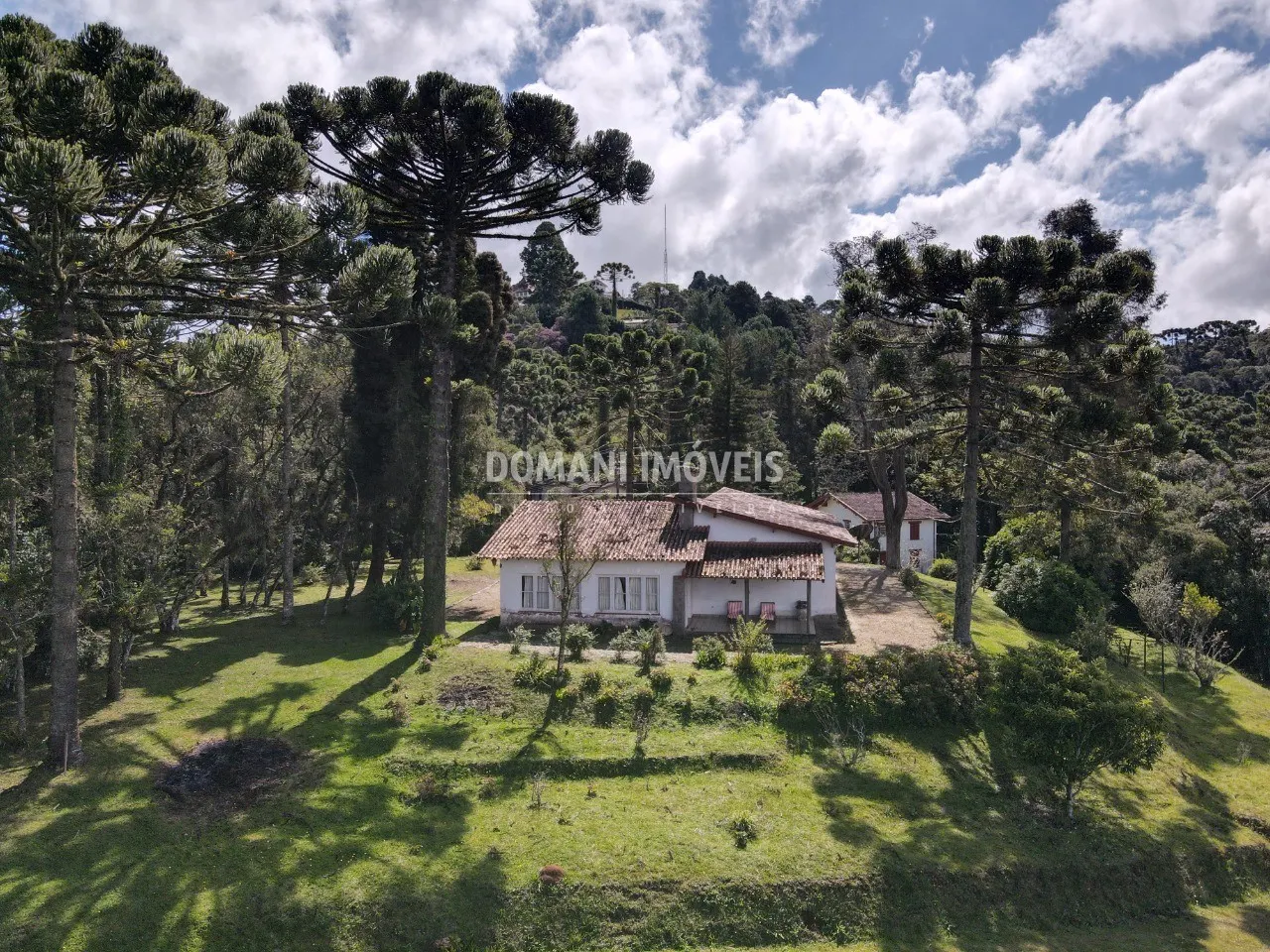 Plot for sale of 1,560 m² in Campos do Jordão, SP, Brazil