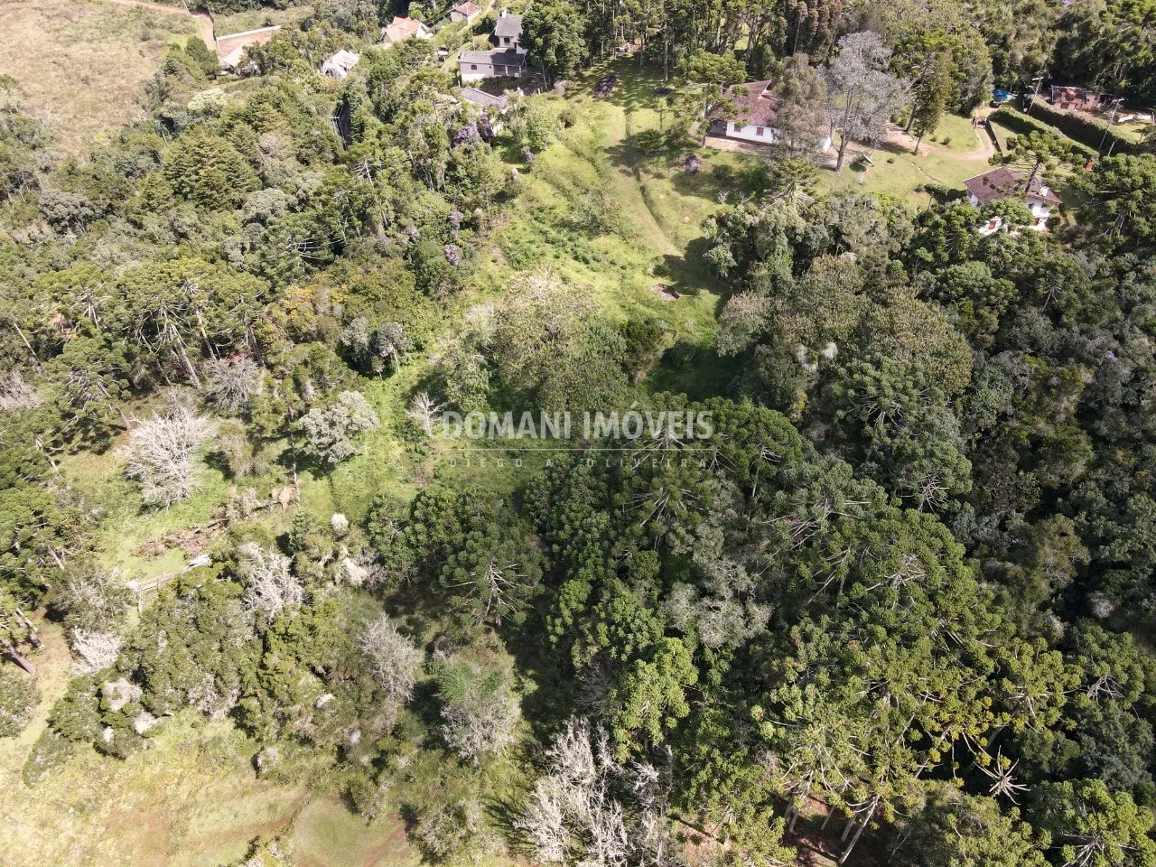 Plot for sale of 1,560 m² in Campos do Jordão, SP, Brazil