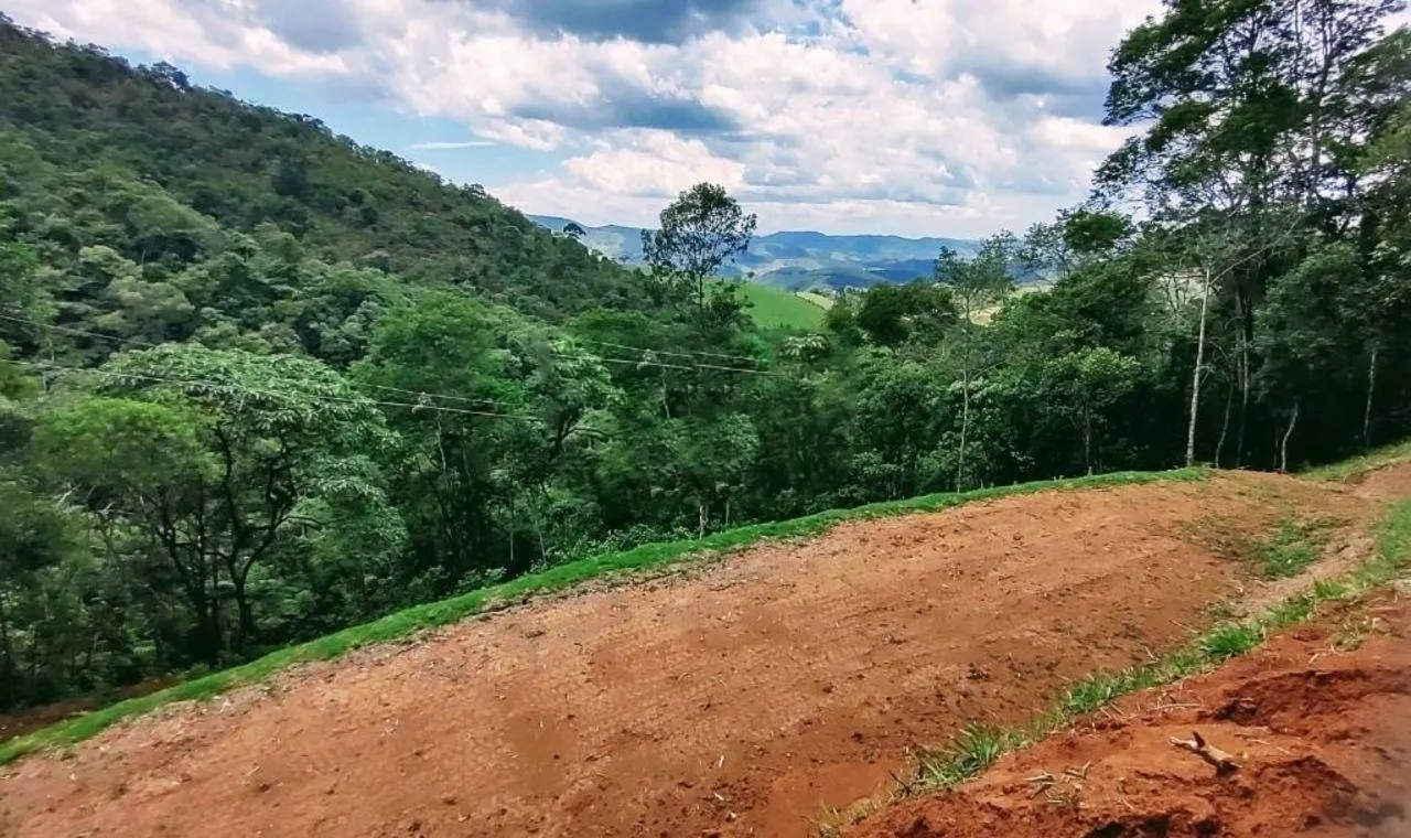 Terreno à venda de 3 ha em Monteiro Lobato, SP, Brasil