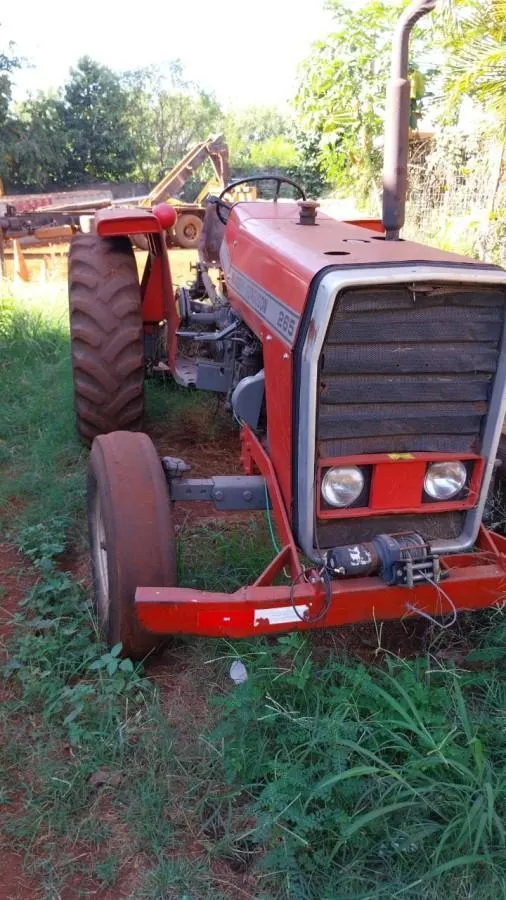Sítio à venda de 3 ha em Cajuru, SP, Brasil