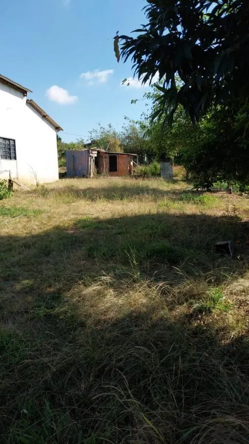 Sítio à venda de 3 ha em Cajuru, SP, Brasil