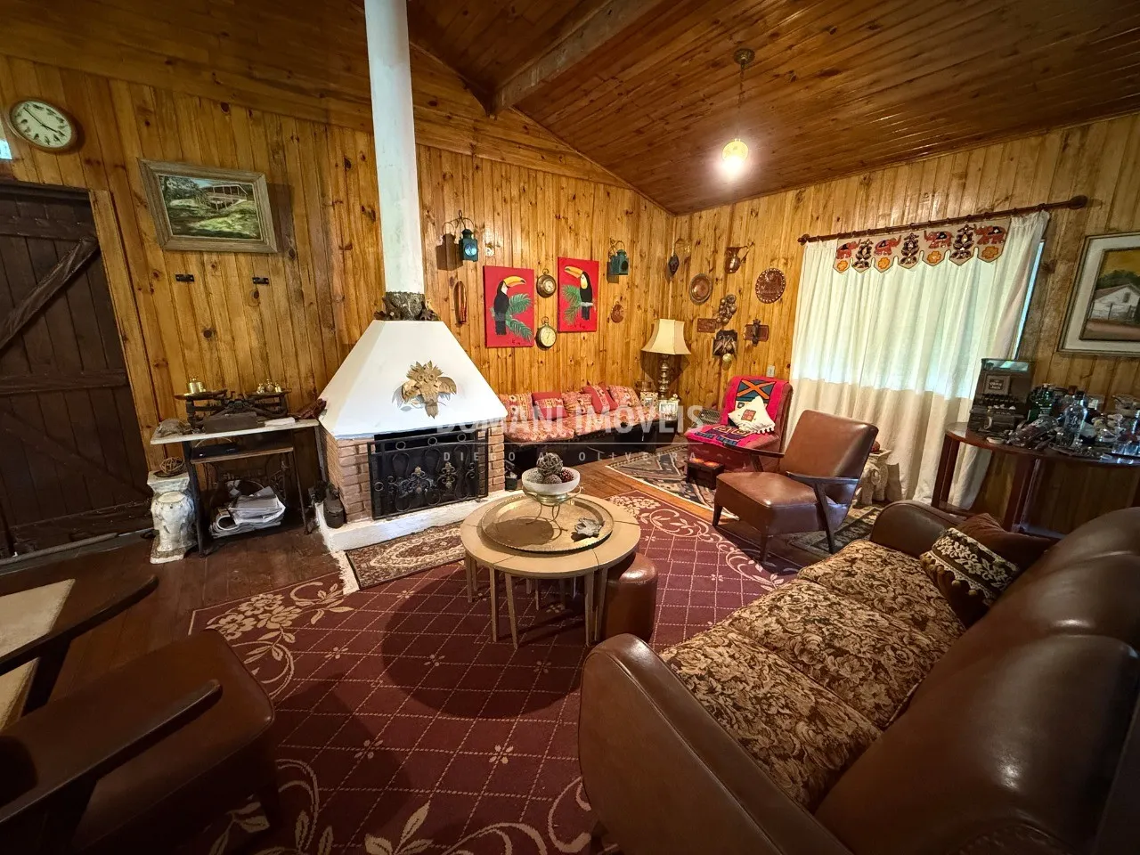 Casa à venda de 5.160 m² em Campos do Jordão, SP, Brasil