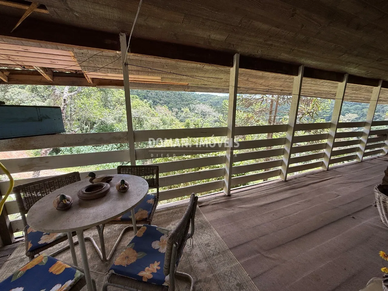 Casa à venda de 5.160 m² em Campos do Jordão, SP, Brasil