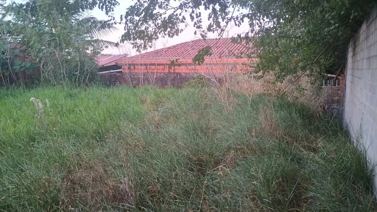 Terreno à venda de 400 m² em Monte Mor, SP, Brasil