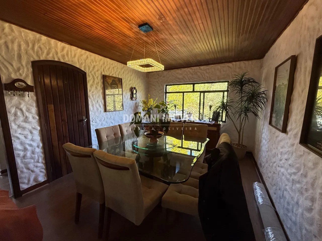 Casa para Alugar de 1 ha em Campos do Jordão, SP, Brasil