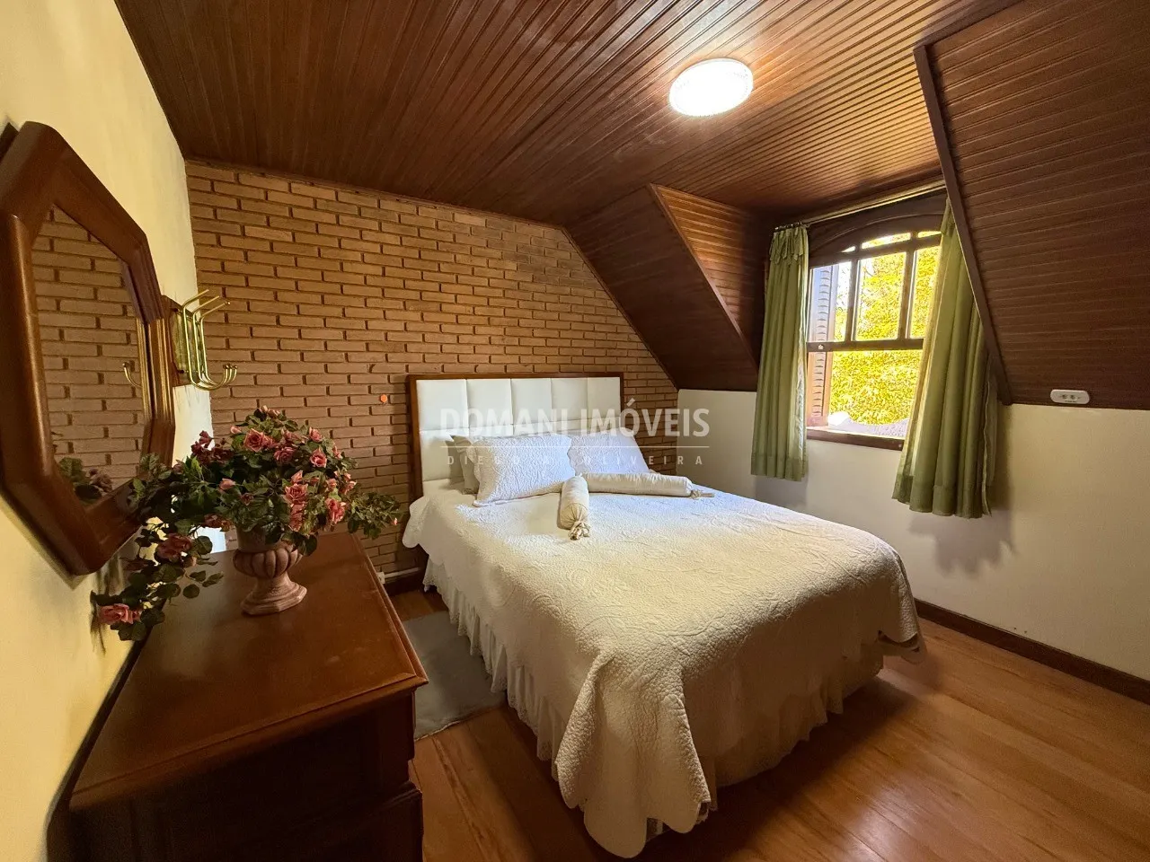 Casa para Alugar de 1 ha em Campos do Jordão, SP, Brasil