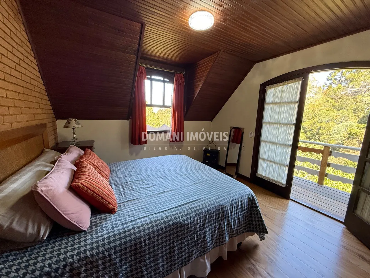 Casa para Alugar de 1 ha em Campos do Jordão, SP, Brasil