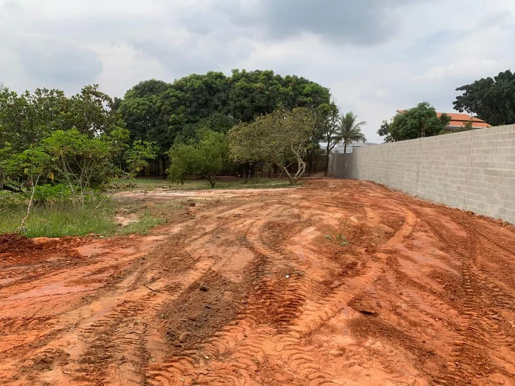 Terreno à venda de 2.000 m² em Santa Bárbara d'Oeste, SP, Brasil