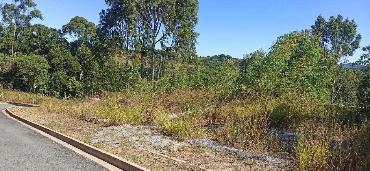Terreno à venda de 756 m² em Itatiba, SP, Brasil