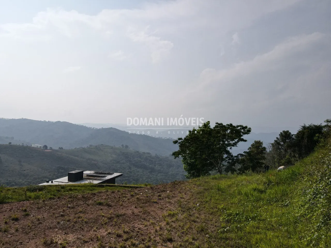 Terreno à venda de 1.010 m² em Campos do Jordão, SP, Brasil