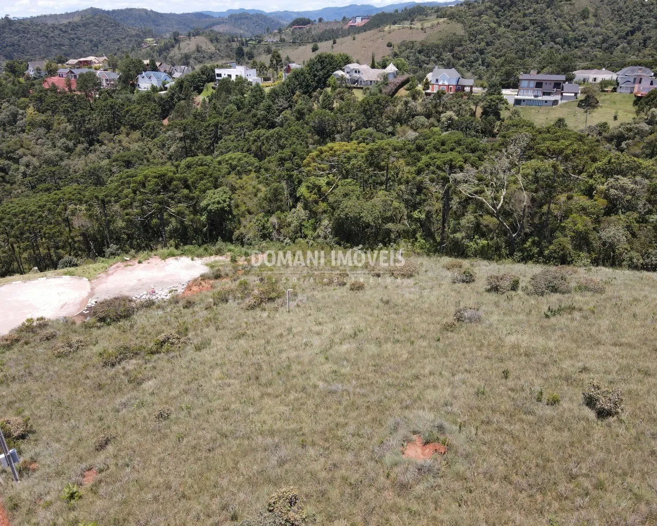 Plot for sale of 2,400 m² in Campos do Jordão, SP, Brazil