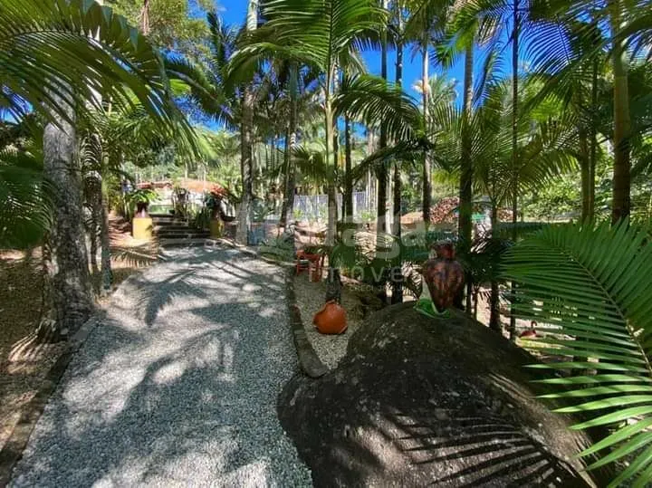 Fazenda à venda de 4.000 m² em Brusque, SC, Brasil