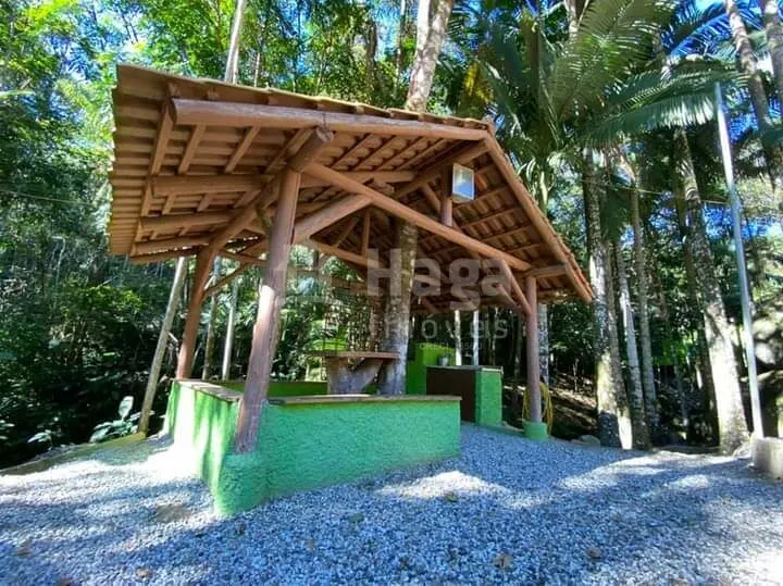 Fazenda à venda de 4.000 m² em Brusque, SC, Brasil