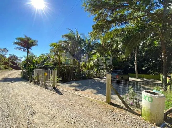 Fazenda à venda de 4.000 m² em Brusque, SC, Brasil