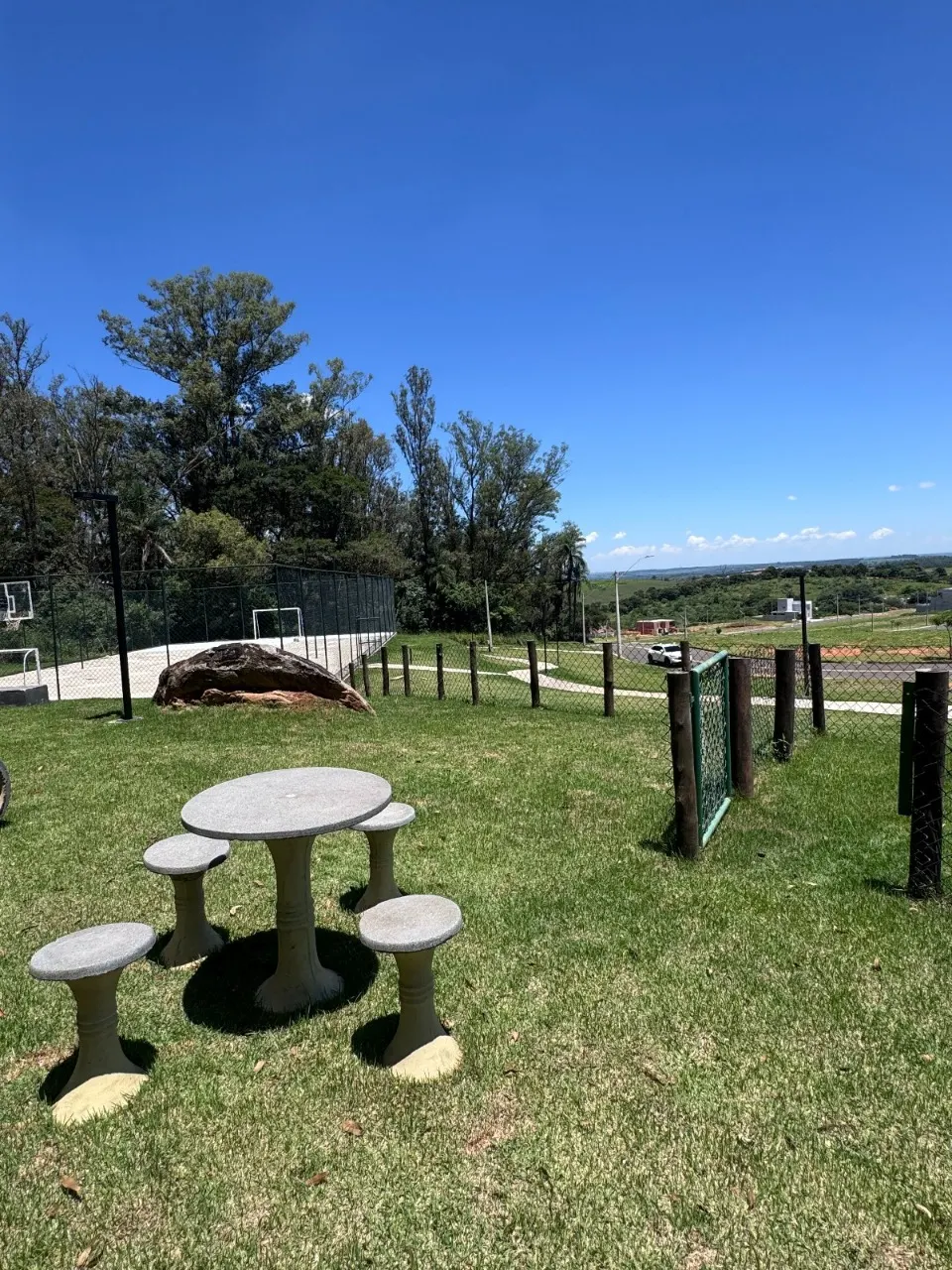 Terreno à venda de 400 m² em Jaguariúna, SP, Brasil