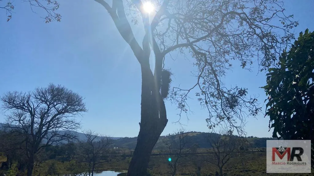 Sítio à venda de 48 ha em Pouso Alegre, MG, Brasil