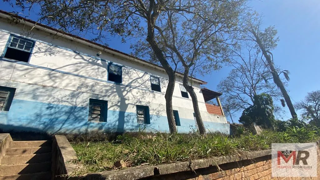 Sítio à venda de 48 ha em Pouso Alegre, MG, Brasil