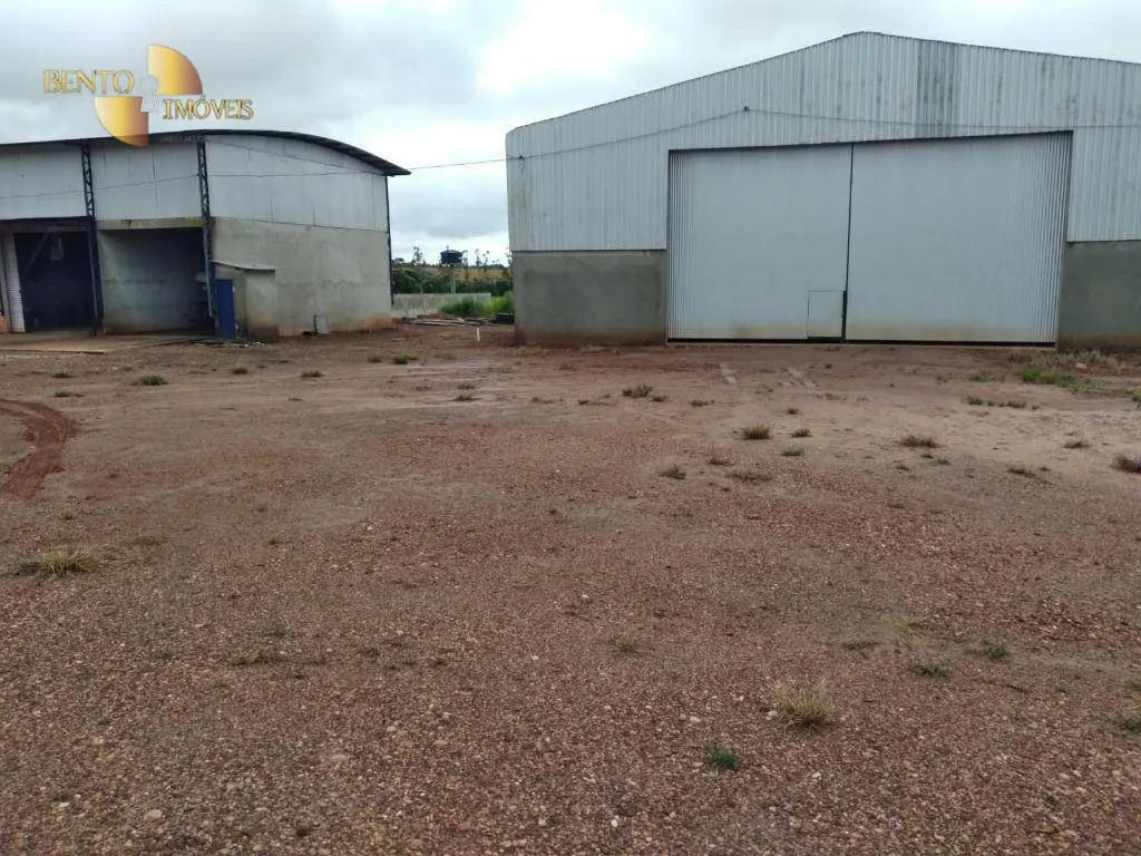 Fazenda à venda de 2.395 ha em Chupinguaia, RO, Brasil