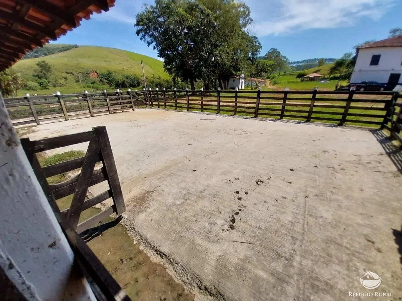 Fazenda à venda de 498 ha em Roseira, SP, Brasil