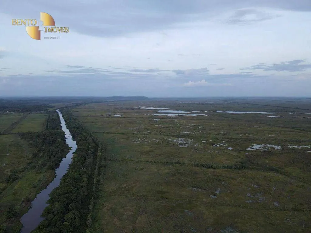 Fazenda à venda de 26.040 ha em Almeirim, PA, Brasil