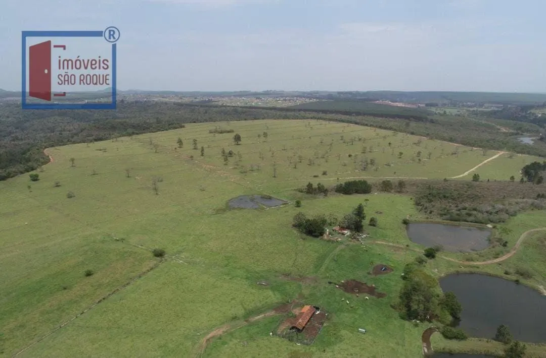 Fazenda à venda de 711 ha em Bofete, SP, Brasil