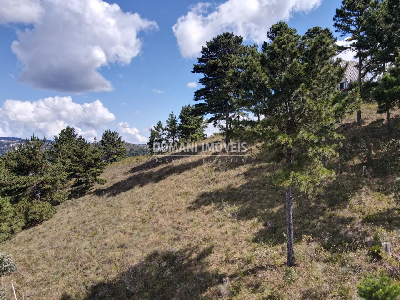 Terreno à venda de 1.600 m² em Campos do Jordão, SP, Brasil