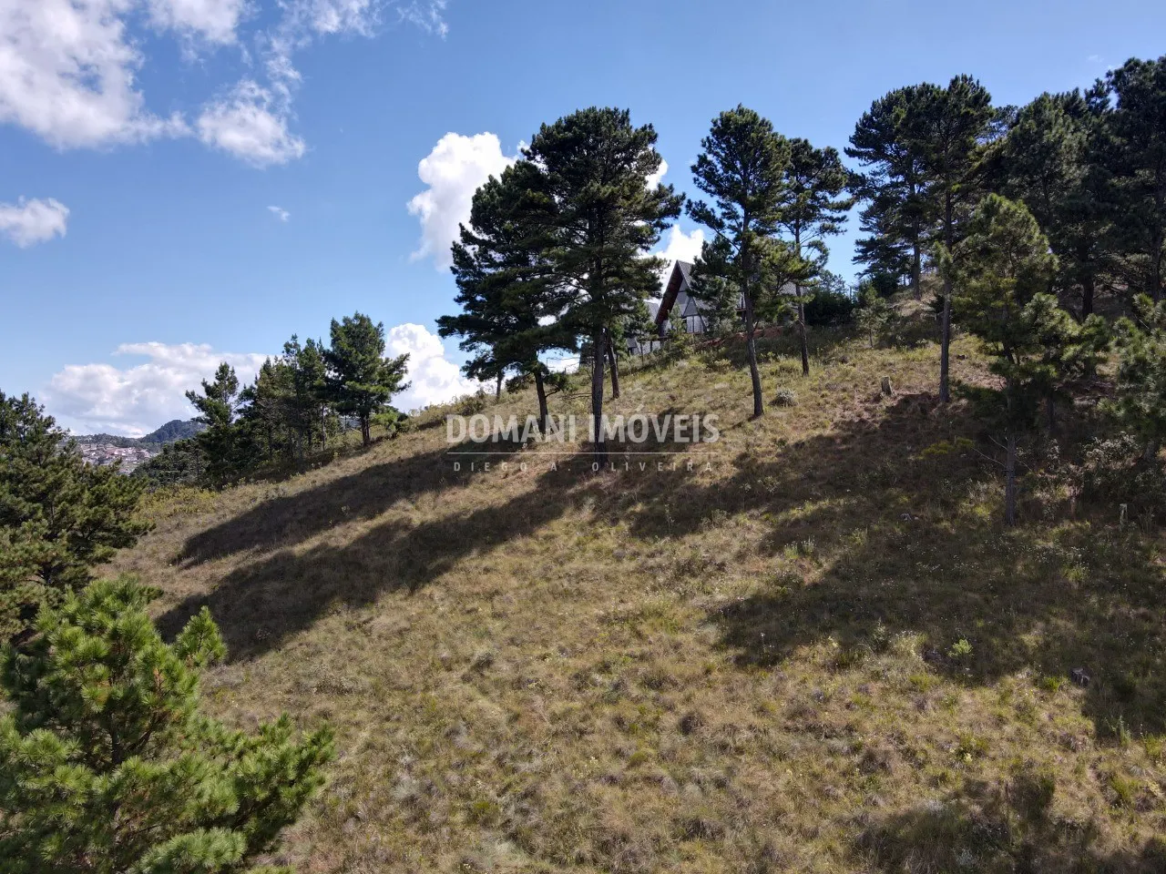 Terreno à venda de 1.600 m² em Campos do Jordão, SP, Brasil