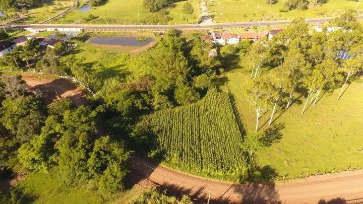 Chácara à venda de 3.600 m² em Rolante, RS, Brasil