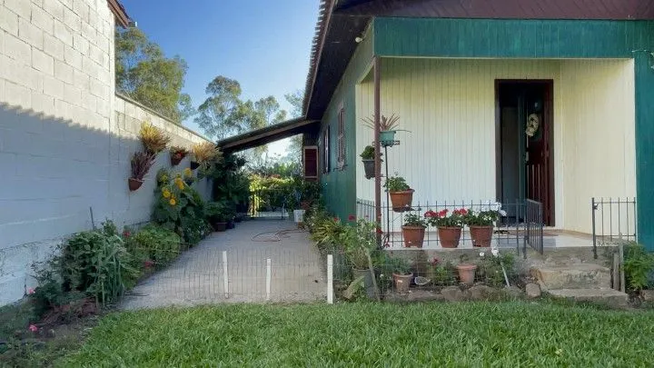Chácara à venda de 3.600 m² em Rolante, RS, Brasil