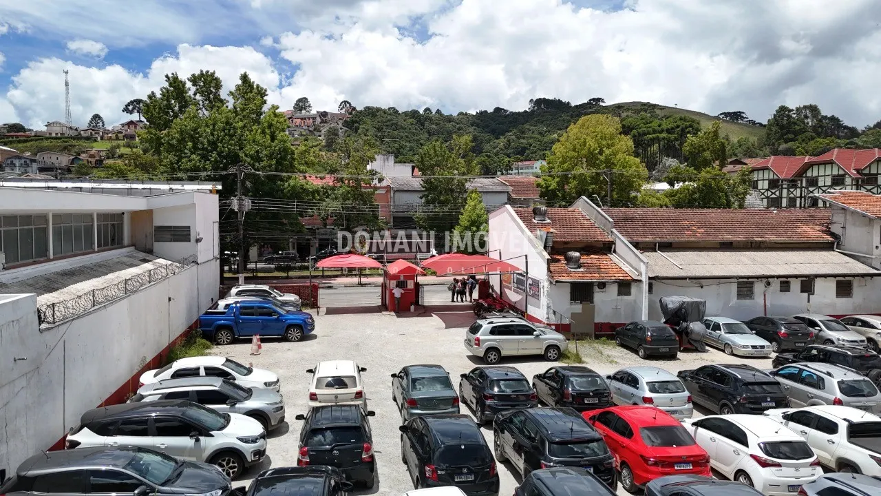Comercial à venda de 595 m² em Campos do Jordão, SP, Brasil