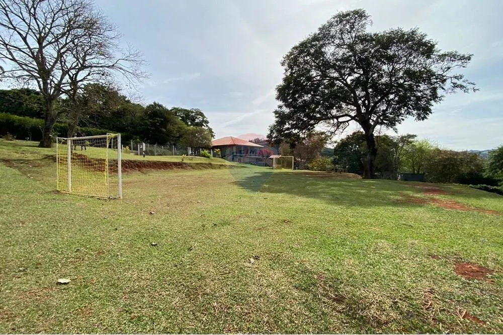 Chácara à venda de 3.324 m² em Atibaia, SP, Brasil